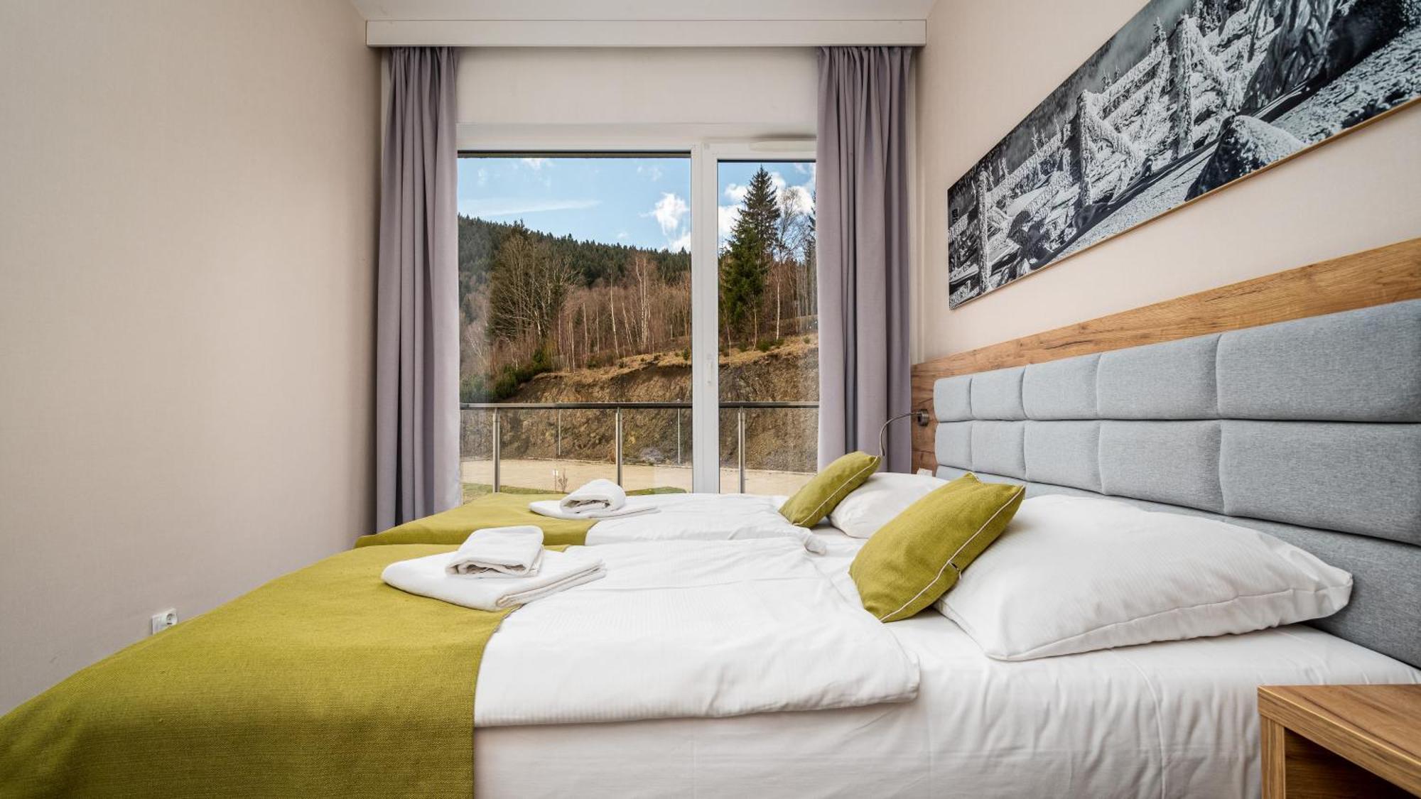 Panorama - Czarna Gora Resort By Sun & Snow Z Basenem I Sniadaniem Heudorf Exterior foto