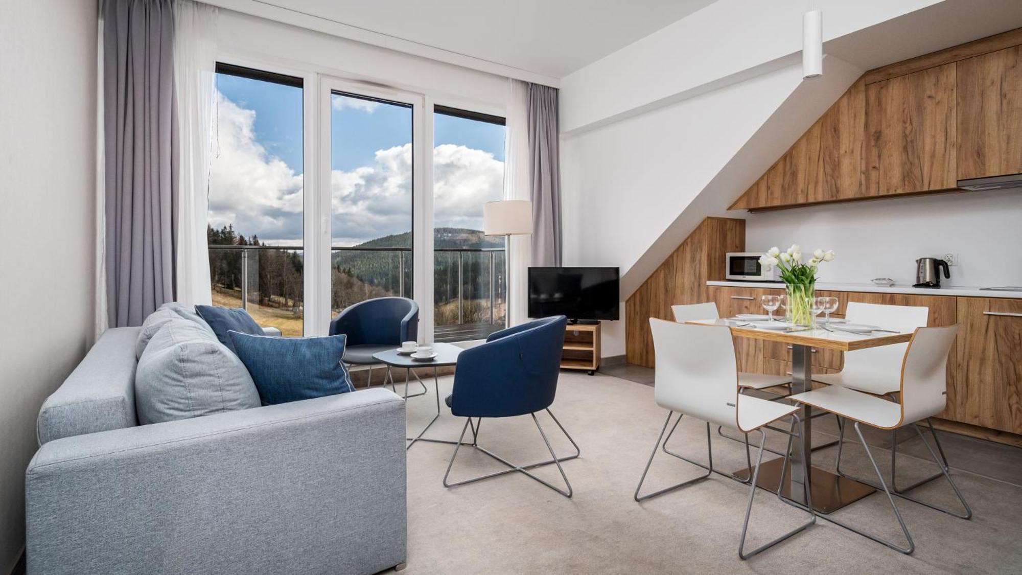 Panorama - Czarna Gora Resort By Sun & Snow Z Basenem I Sniadaniem Heudorf Exterior foto
